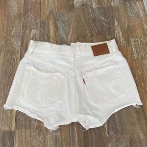 Levi’s 501 Original Short (White)